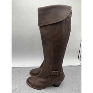 G.H. Bass & Co. Dark Brown Heeled Boots